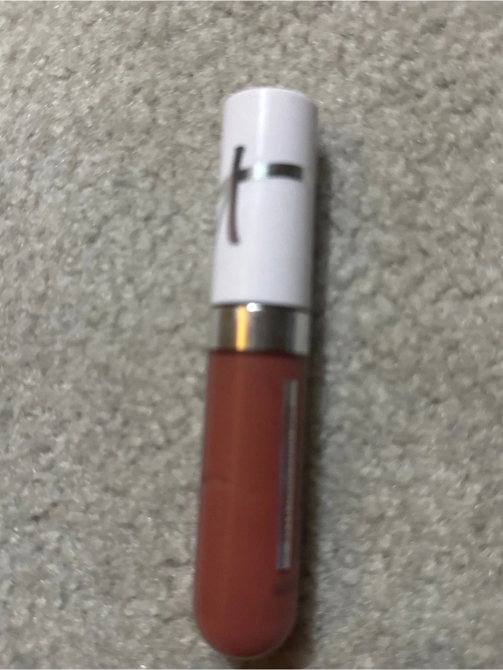 it cosmetics Liquid Lipstick in Warm Rust